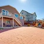 Shared Backyard Aurora Family Home